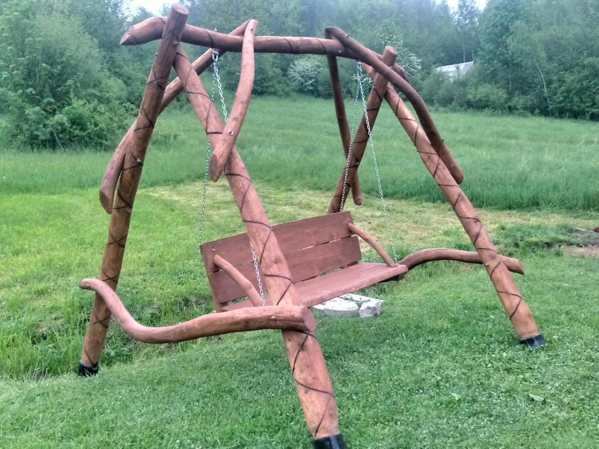 Domek Na Skarpie Zubrzyca Dolna Exteriér fotografie